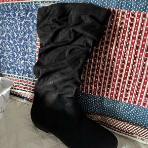 Aneela Elegant Black Suede Slouch Boots 10W